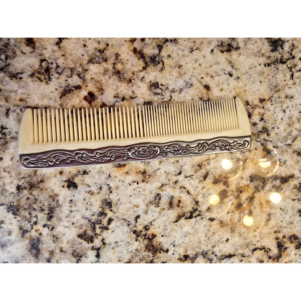 Vintage Ornate‎ Silver Tone Floral Scrollwork Hair Comb Cream Teeth Vanity Acc